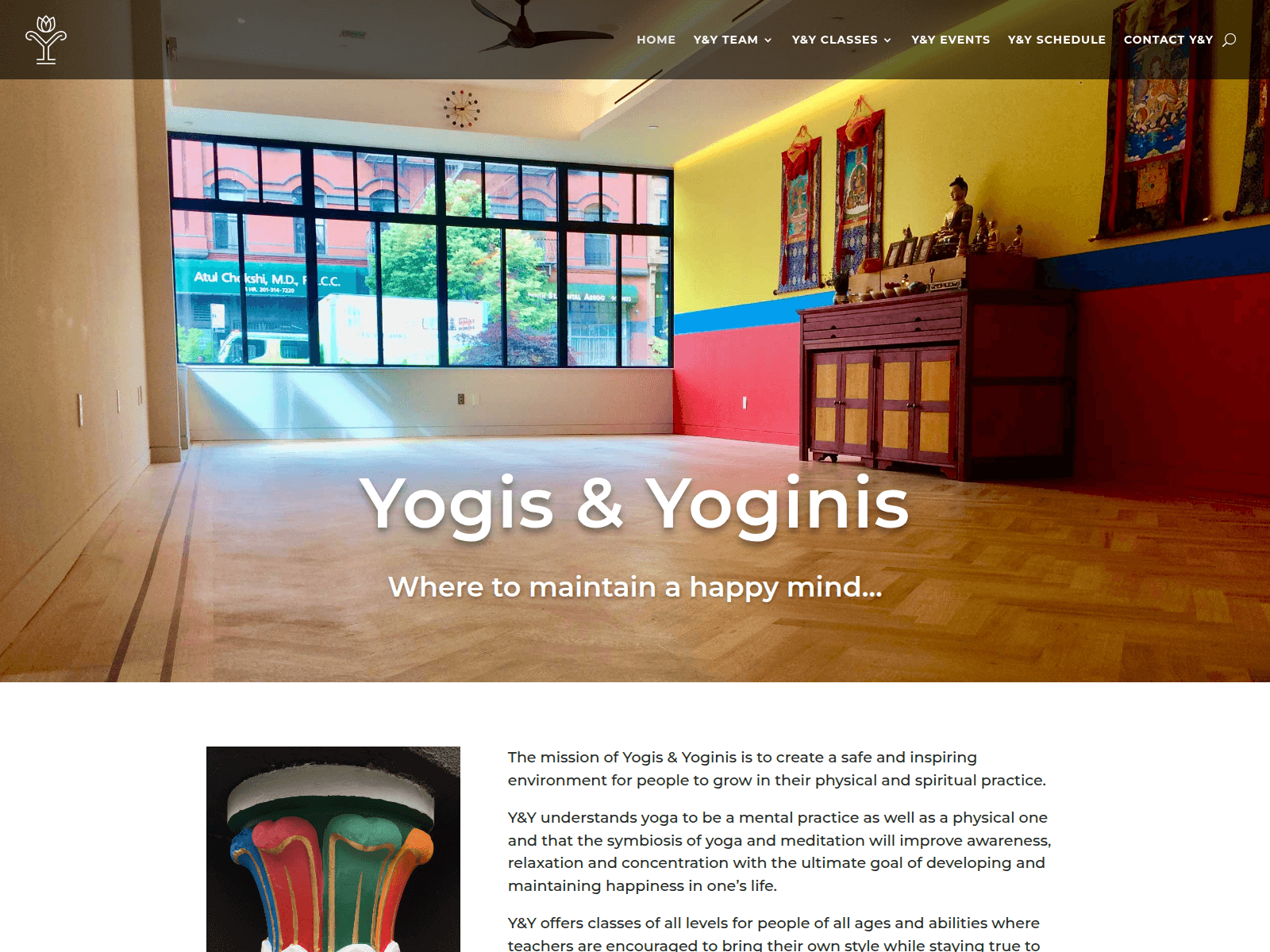 Screenshot of yogisandyoginis.com