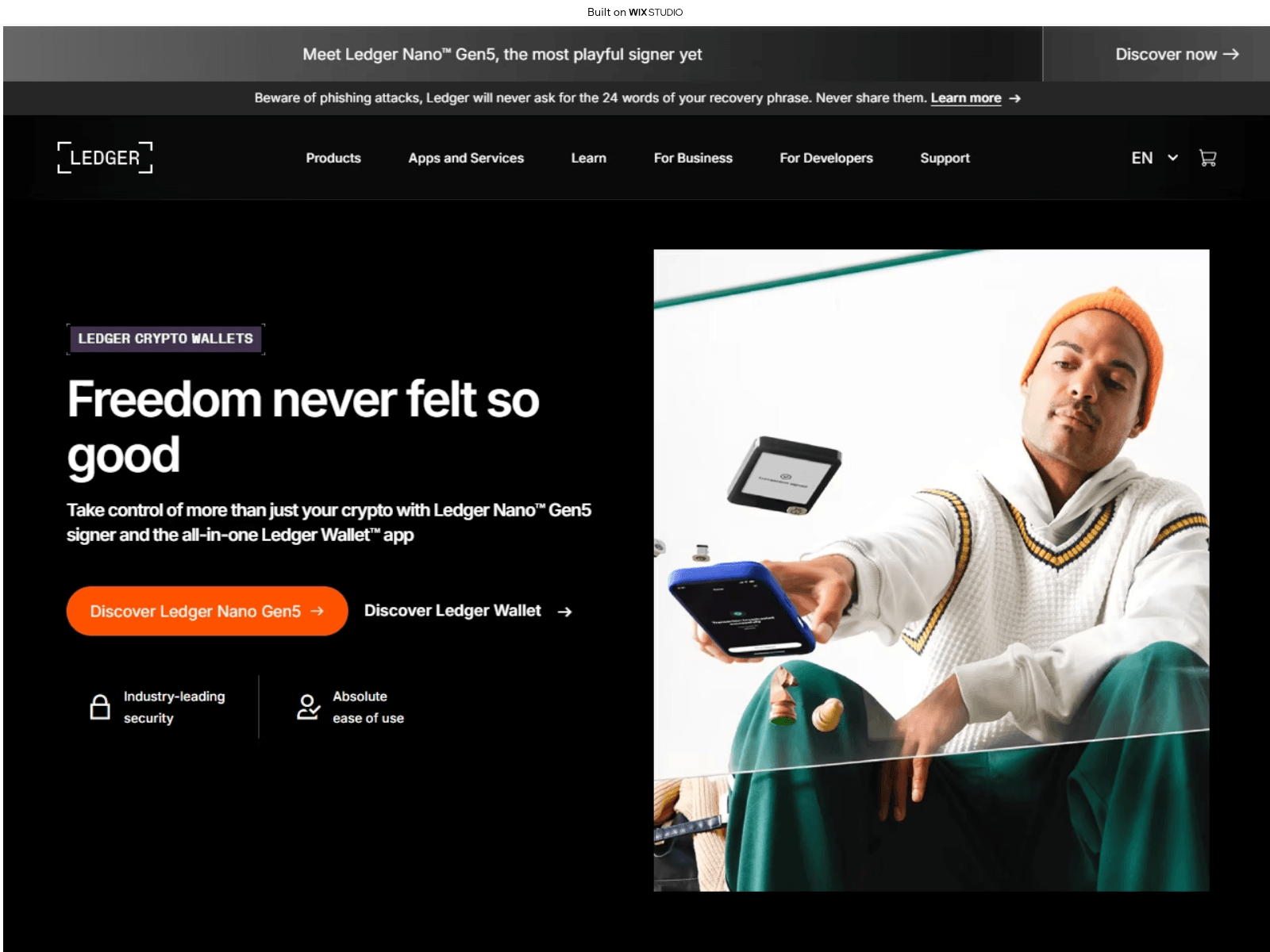 Forensic screenshot of startd-ledggr-com.wixstudio.com