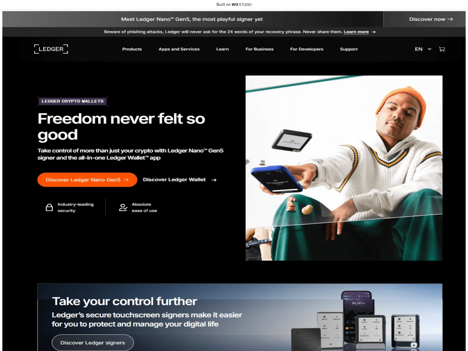 Screenshot of home-liveapp-ledgors.wixstudio.com