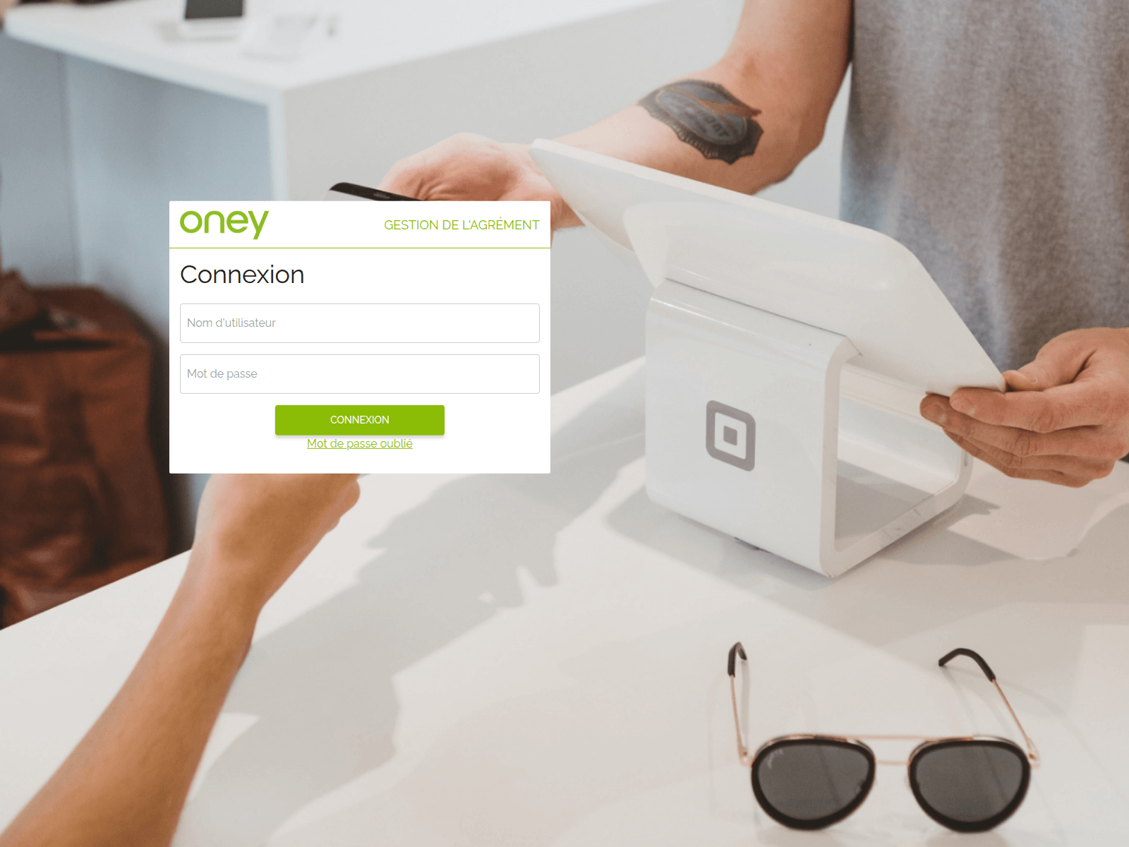 Screenshot of onboarding-bpce-recette-sf5.itroom.fr