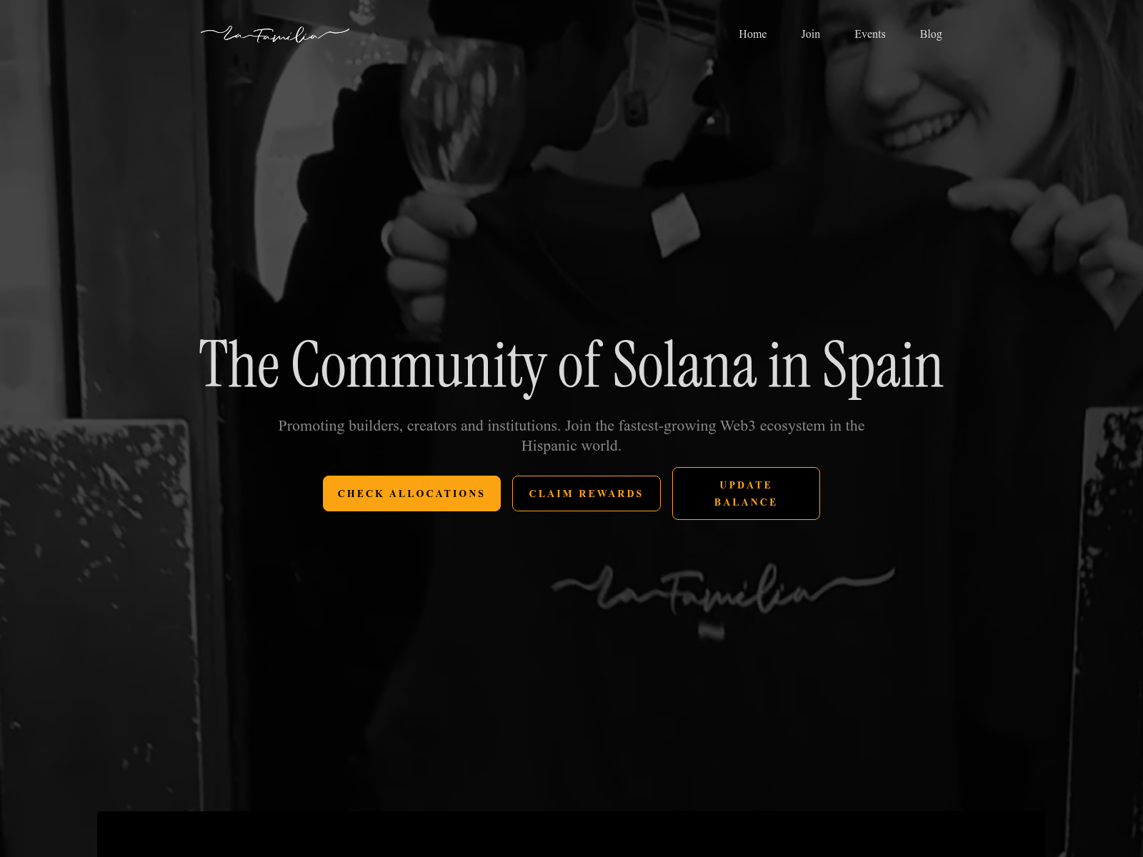 Screenshot of lafamilia-hub.live