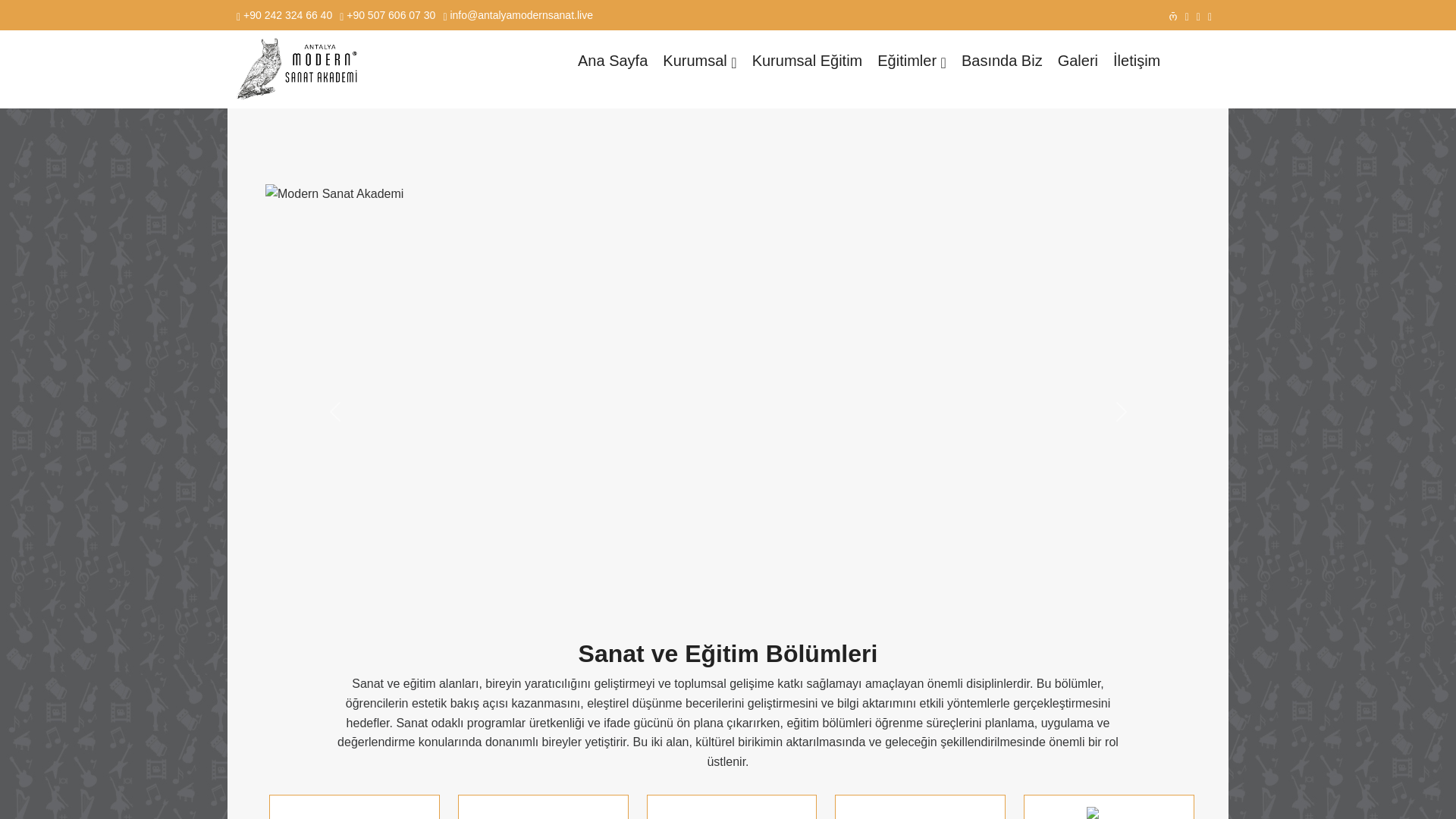 Screenshot of antalyamodernsanat.live